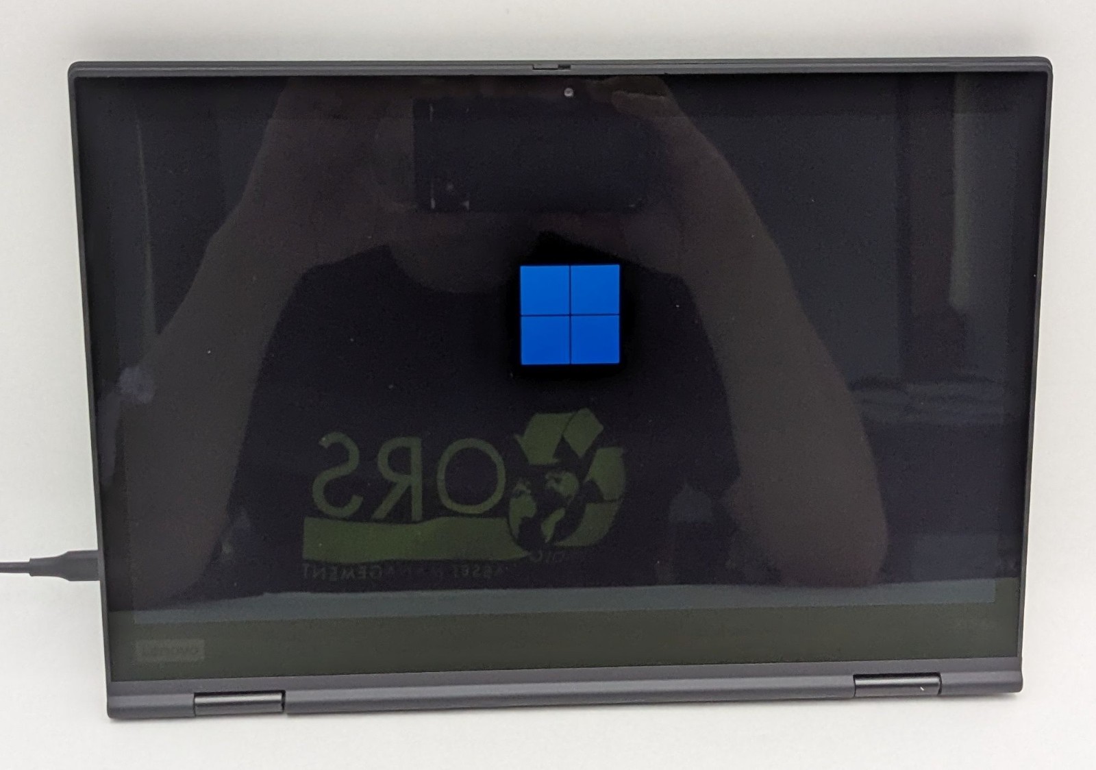 Lenovo ThinkPad X1 Yoga 3rd Gen 14″ Laptop i5-8250U 8GB RAM 256GB SSD Windows 11