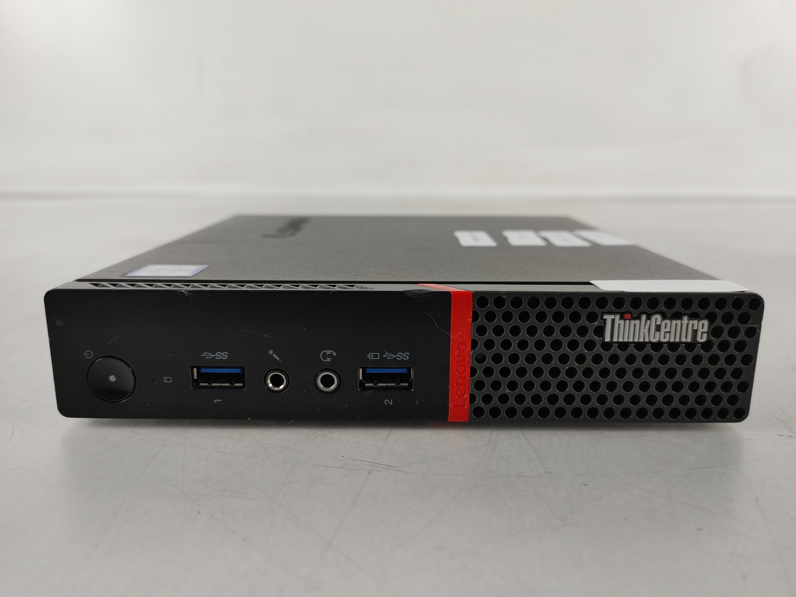 Lenovo ThinkCentre M900 Tiny Core i5-6500T 2.50 GHz 8 GB DDR4 Desktop Mini No