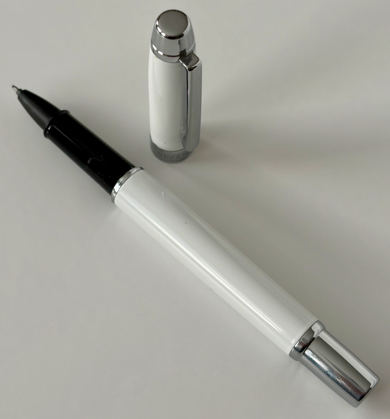 Supernote Nomad A6 X2 with Smart Folio Case, white Heart of Metal 2 Pen