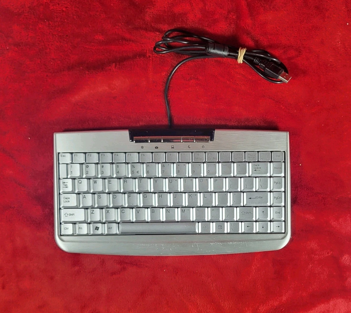 Zippy wk-602 Keyboard Silver – Tested