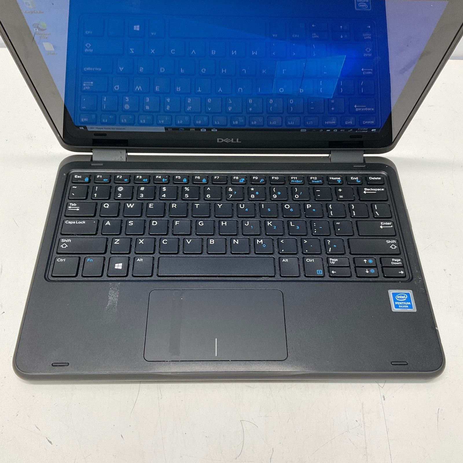 Dell Latitude 3190 2-in-1 Laptop 11.6″ Pentium Silver N5030 8GB RAM 128GB SSD