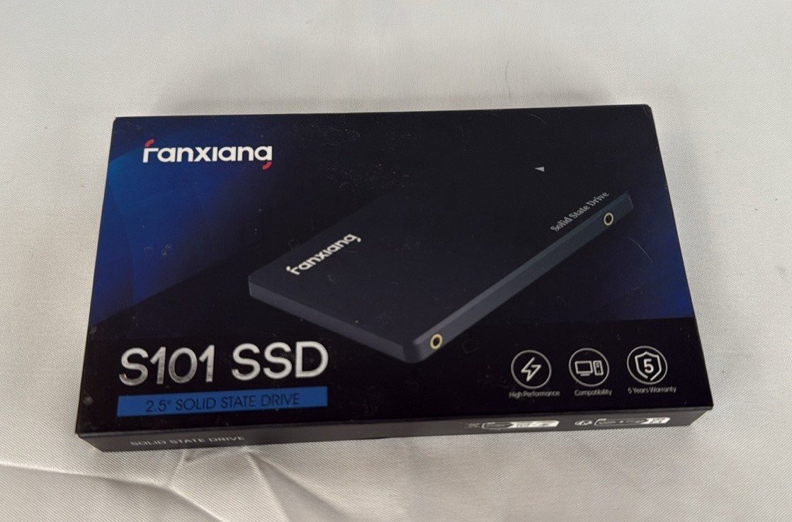 fanxiang S101 256GB 2.5″ SATA III Internal SSD 550MB/s 3D NAND Laptop/Desktop