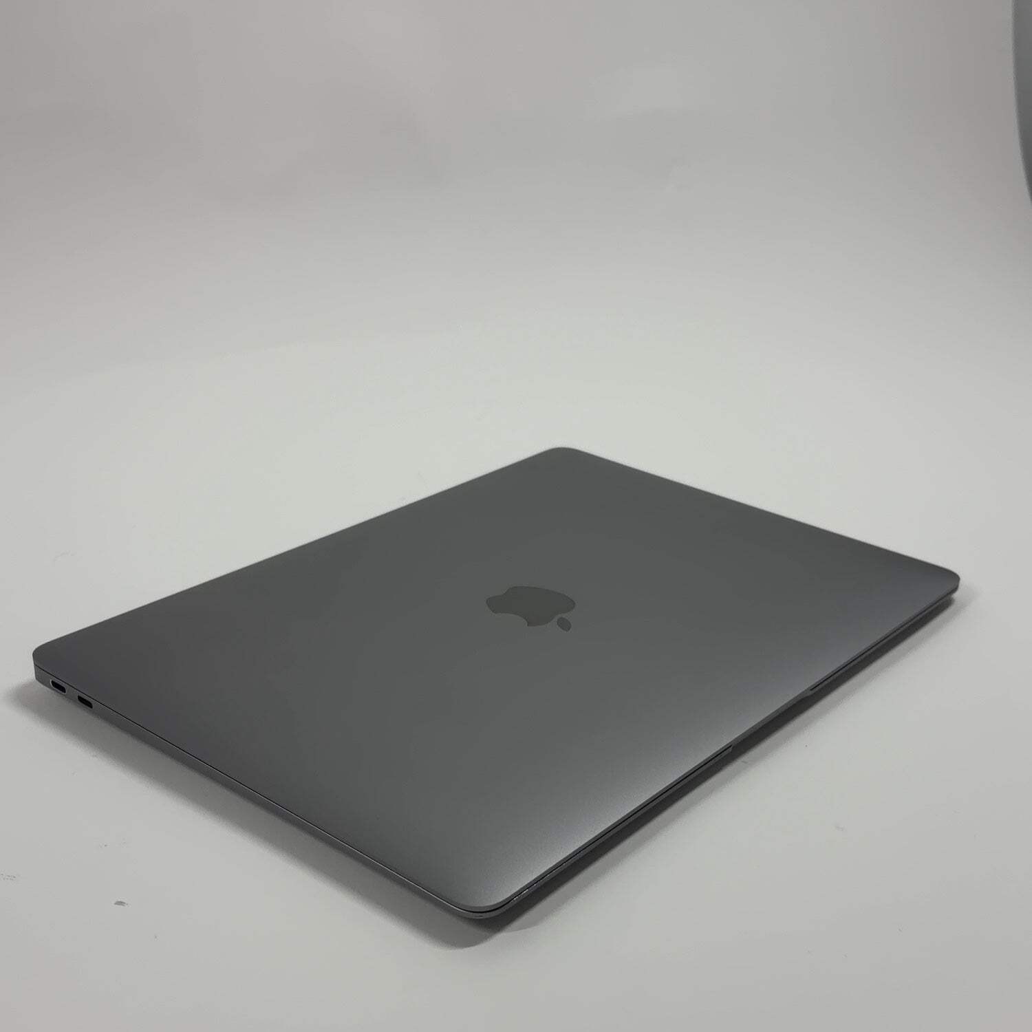 2020 Apple MacBook Air 13.3″ M1 8C GPU 3.2GHz 8GB RAM 256GB SSD A2337