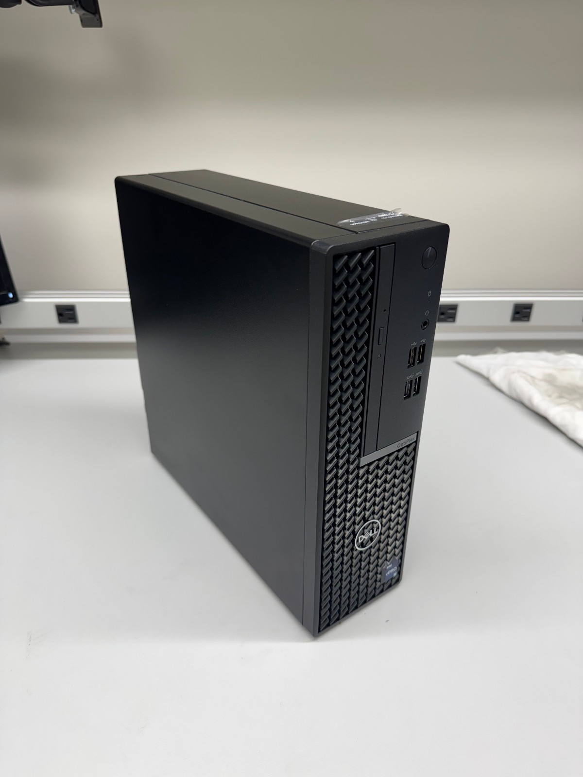 Dell OptiPlex 7010 Desktop SFF (i5-13500, 8GB RAM, 512GB NVMe SSD) Win11Pro