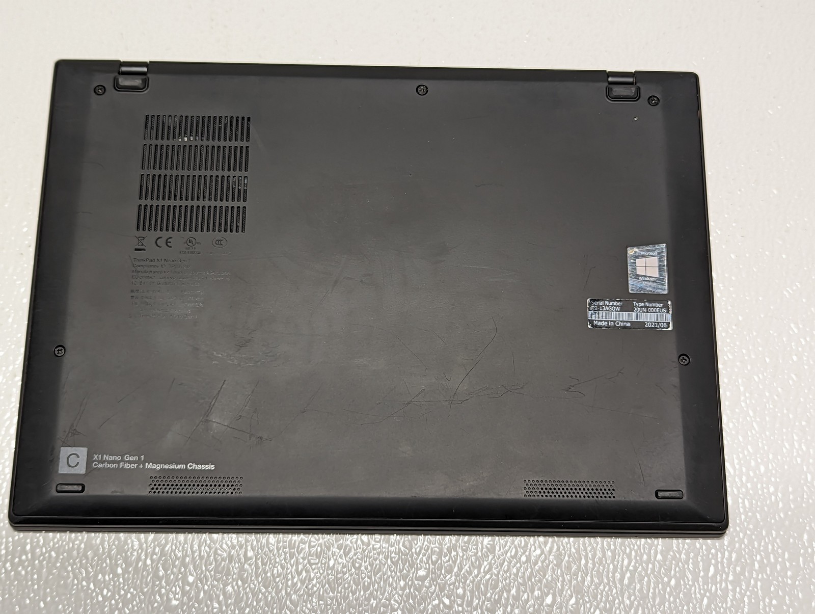Lenovo ThinkPad X1 Nano Gen 1 13″ i7 16GB RAM 512GB SSD Grade D