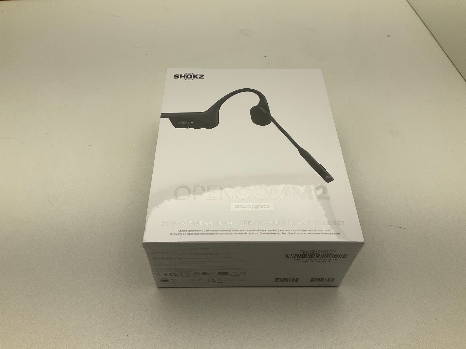 New Shokz C120-AN-BK-US OpenComm2 2025 Bone Conduction Wireless Headset sealed