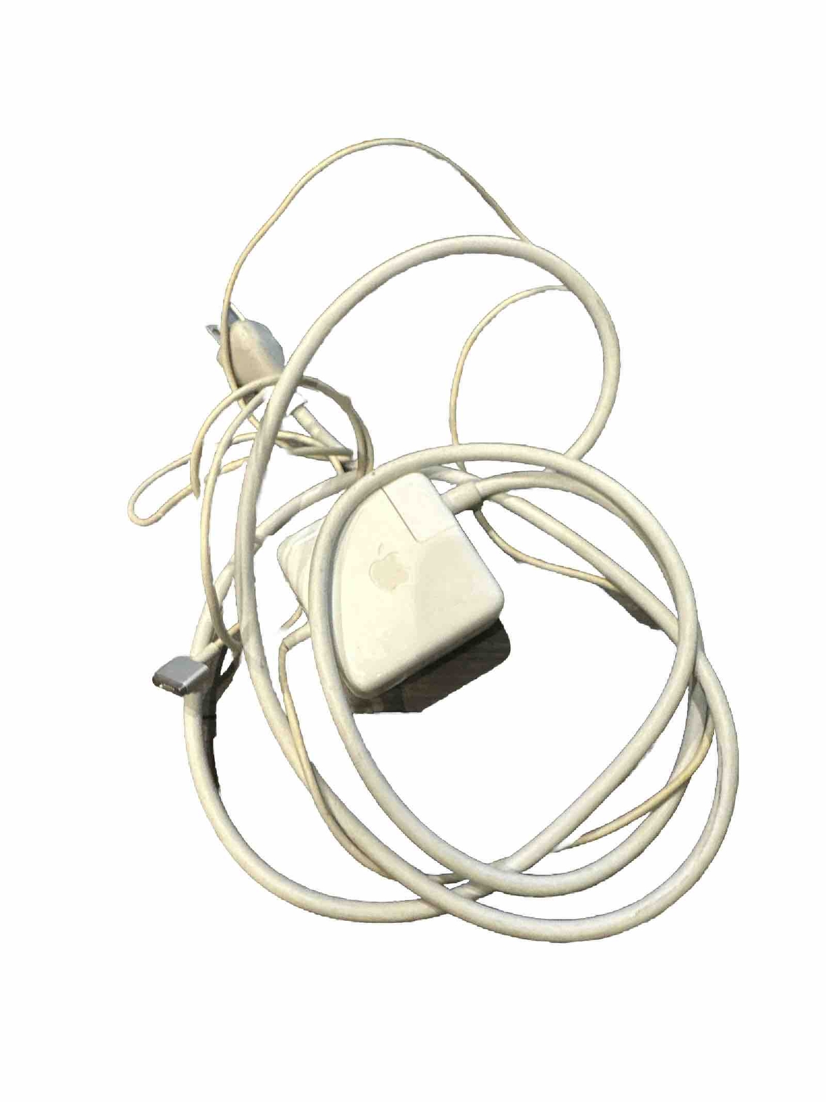 None Working Mac Book Air W/ A Box/Charger/Keypad/mac Book Discs