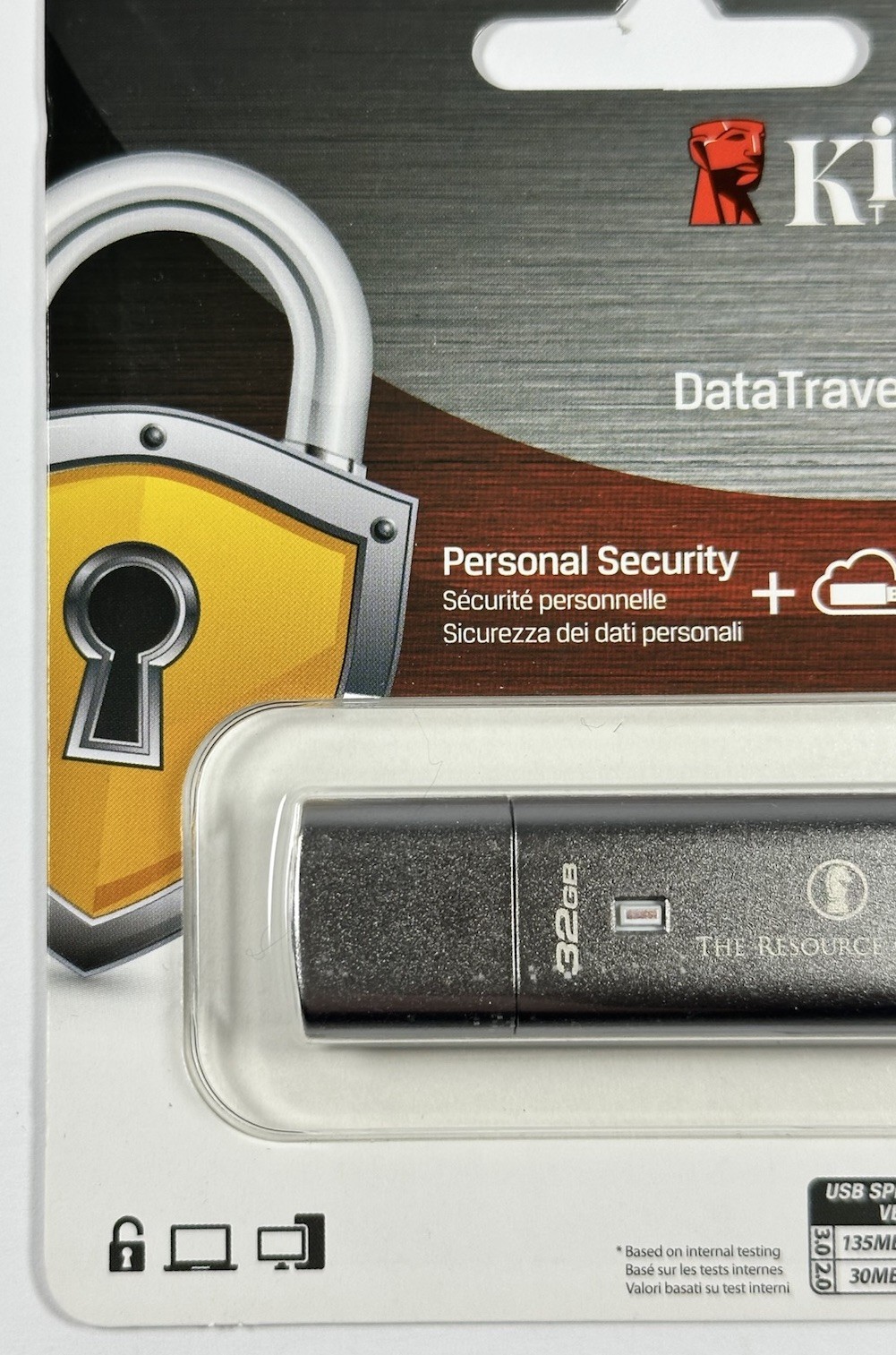 Kingston 32GB DataTraveler Locker+ G3 USB 3.0 Hardware Encrypted Flash Drive