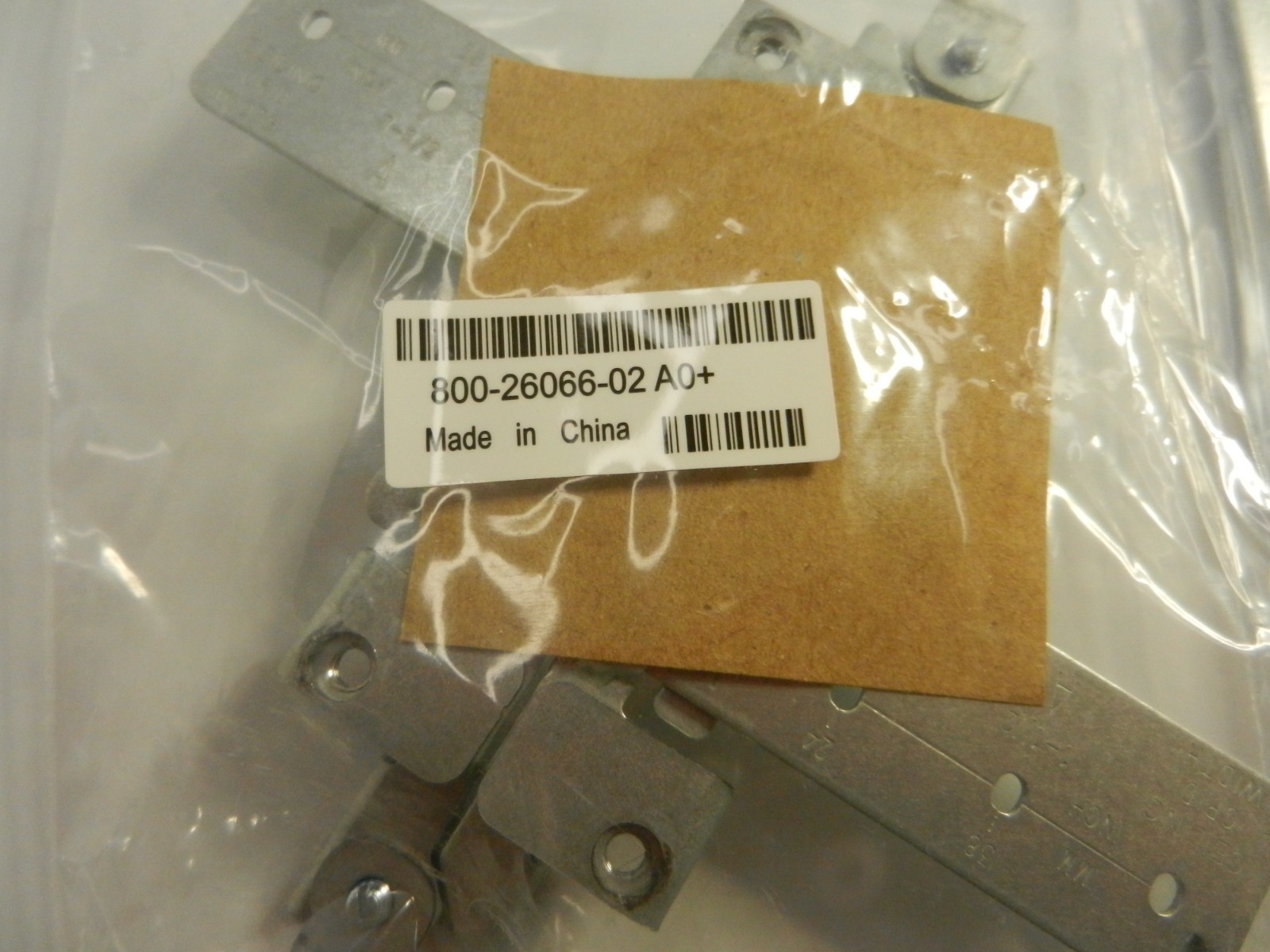 Cisco AIR-AP-BRACKET-1 69-2160-03 with AIR-AP-T-RAIL-R 800-26066-02 and Screws