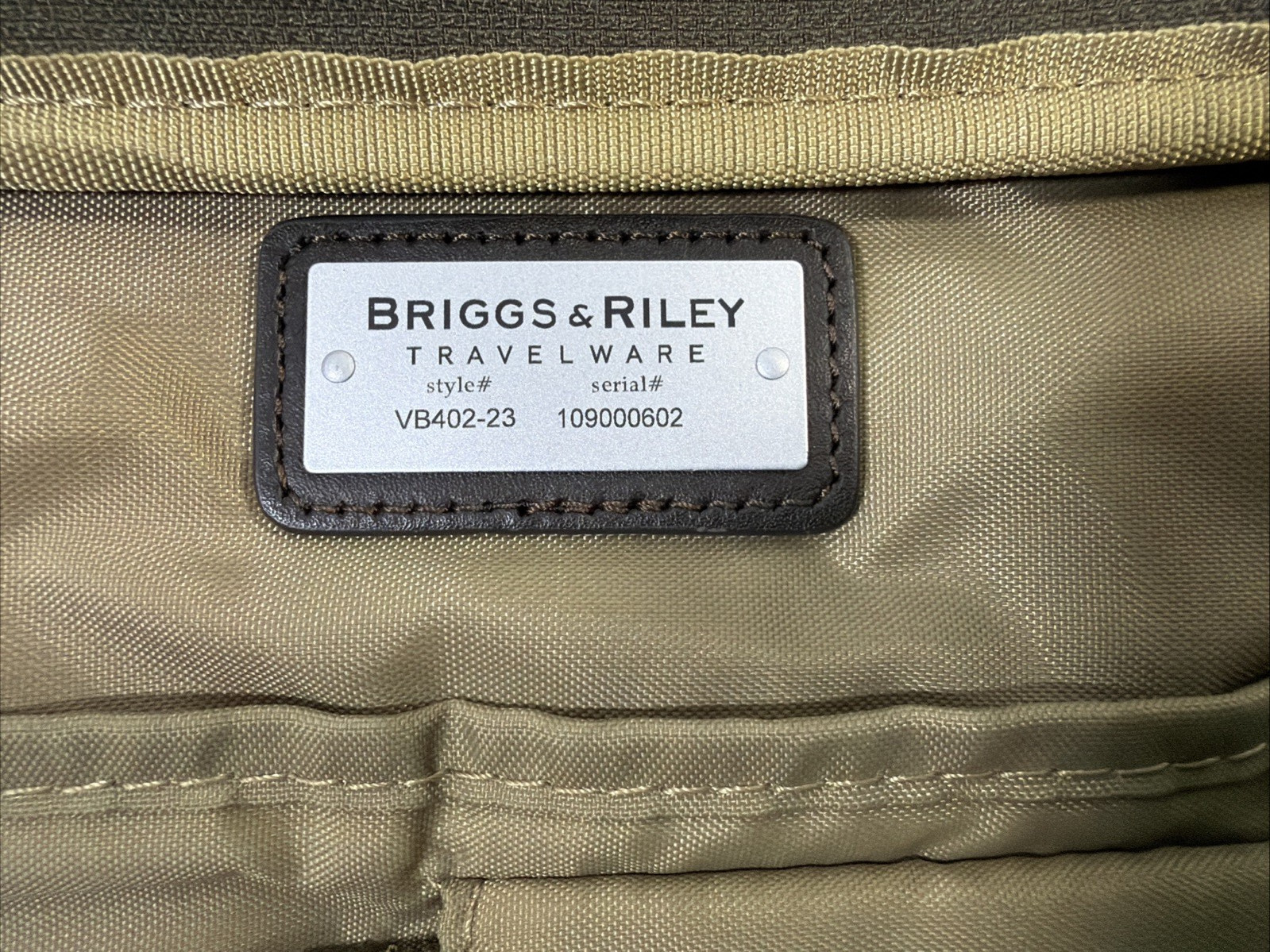 Briggs & Riley Move Business Case Green Messenger Bag w/ Shoulder Strap VB402-23