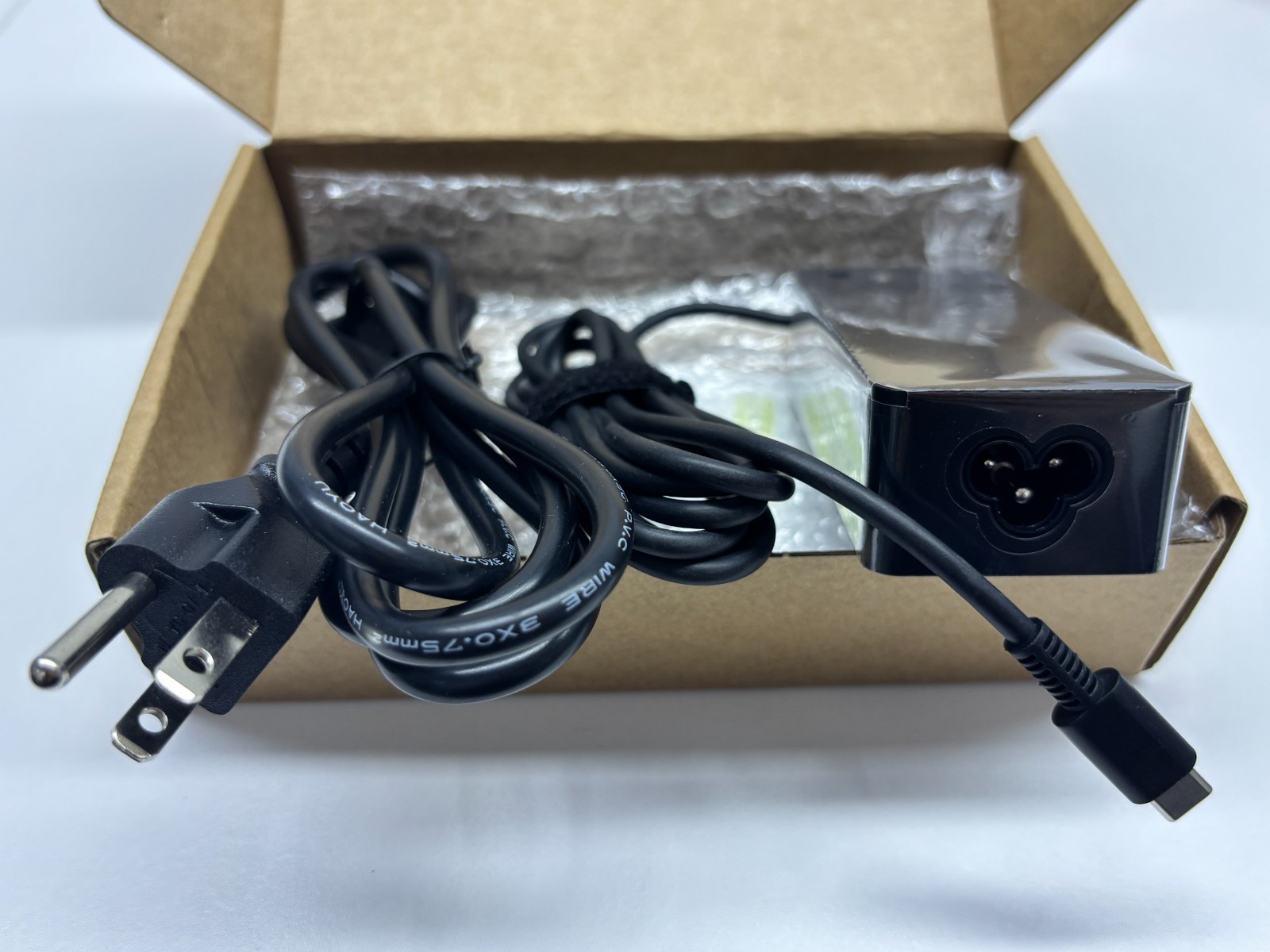 65W USB-C Type-C Lenovo Adapter Charger ADLX65YDC2A ThinkPad Yoga NEW