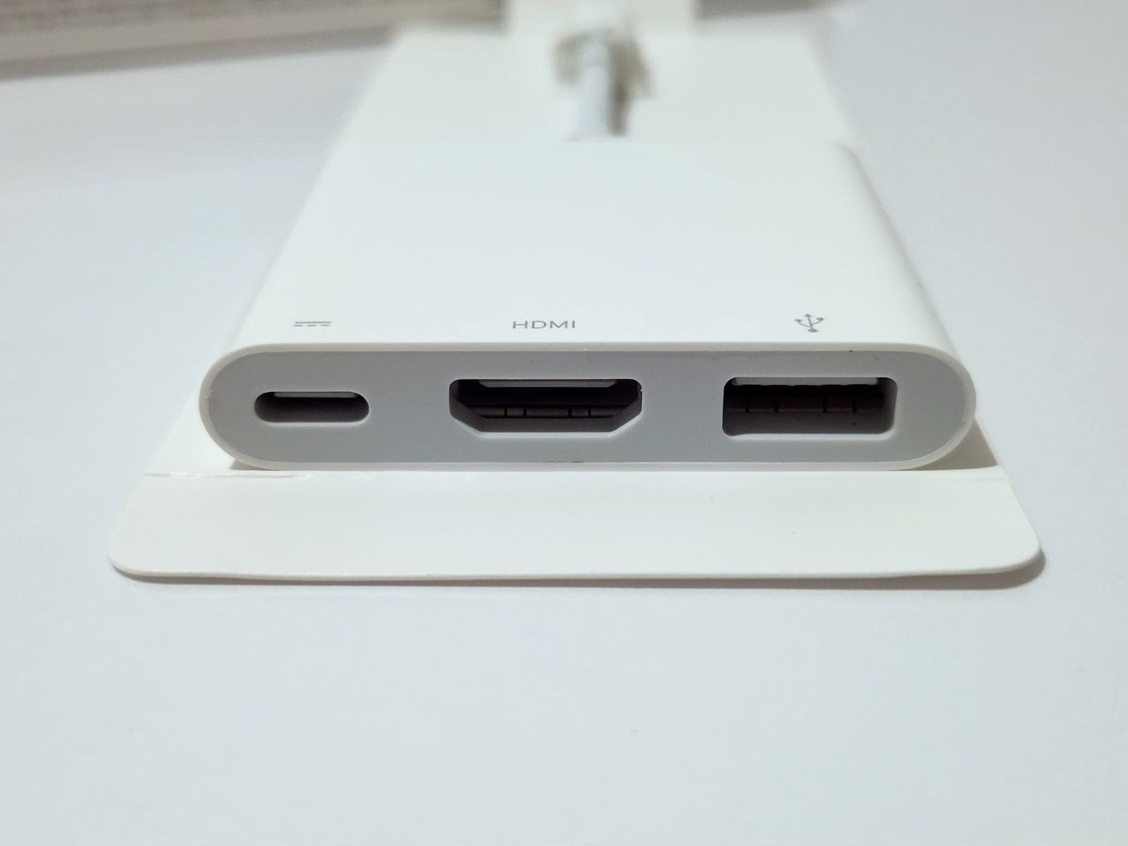 Apple USB‑C Digital AV Multiport Adapter – HDMI / USB / USB‑C – Original