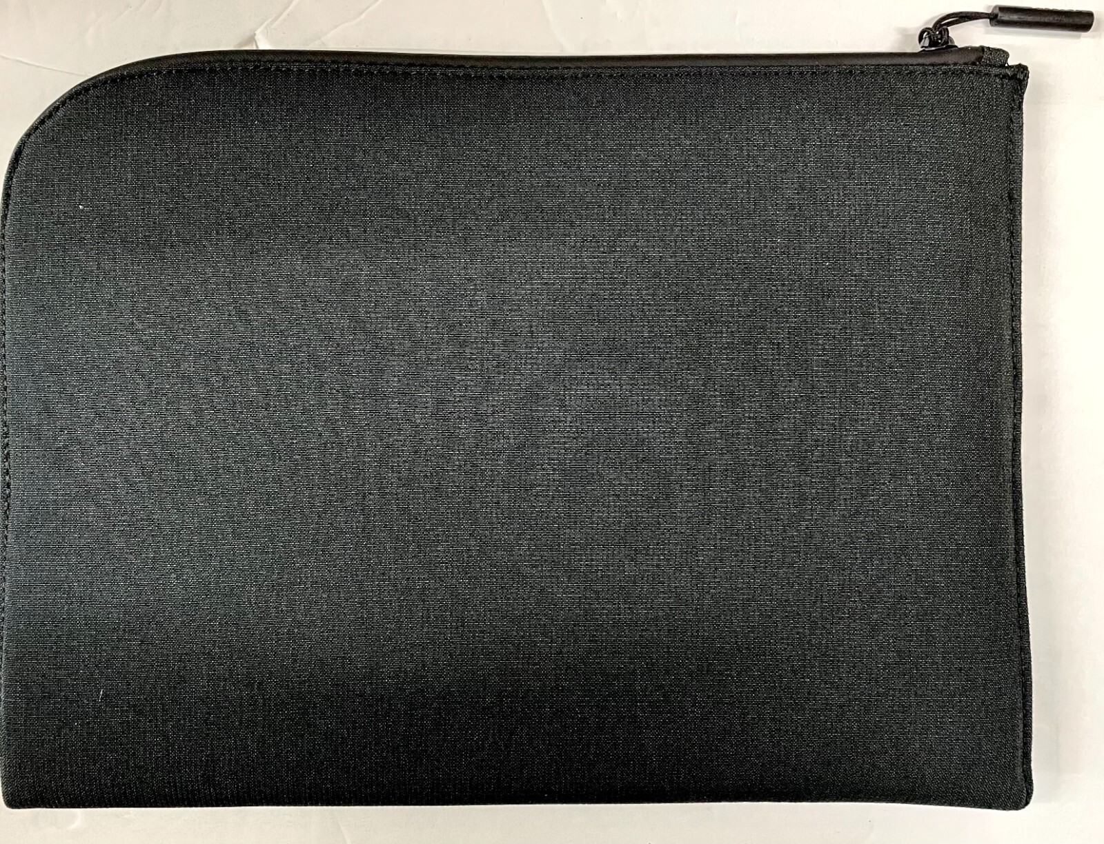 Incase – Facet Sleeve for the 13″ Macbook Air and Macbook Pro most 13’’ laptops