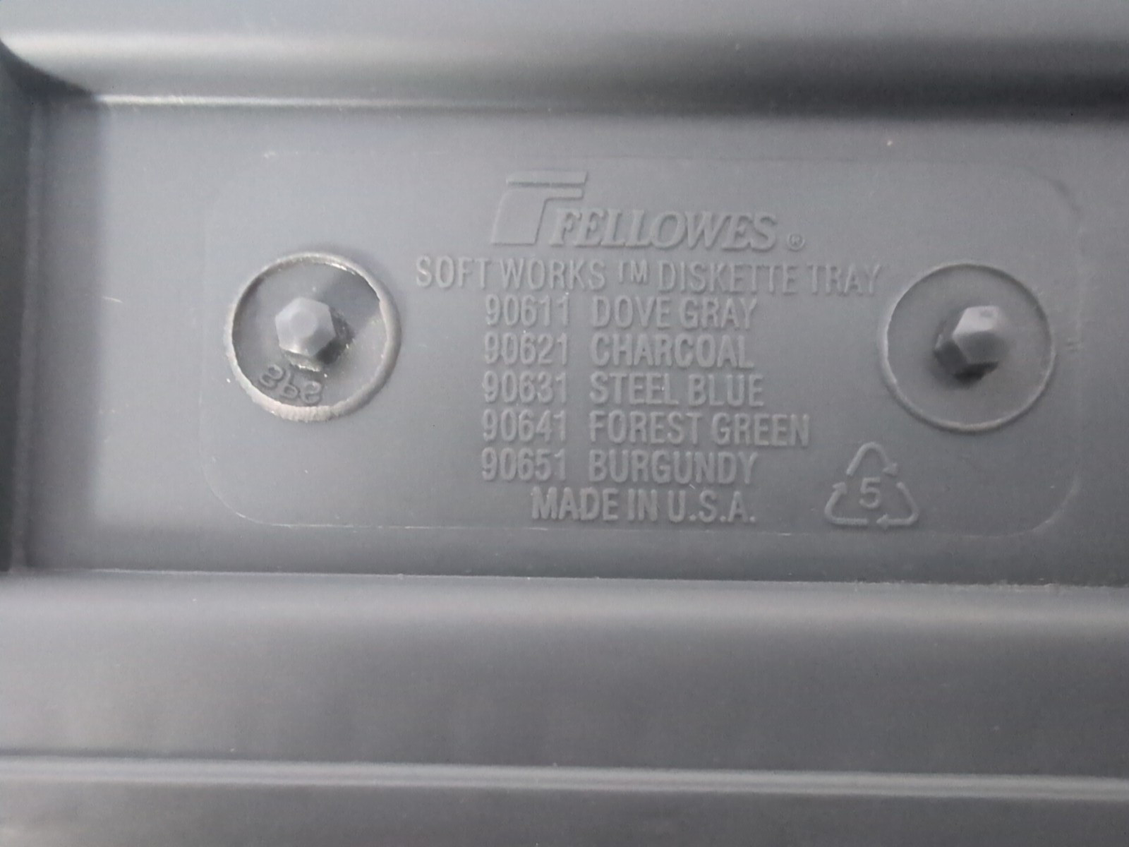 FELLOWES SOFT WORKS TM DISKETTE TRAY DOVE GRAY 90611