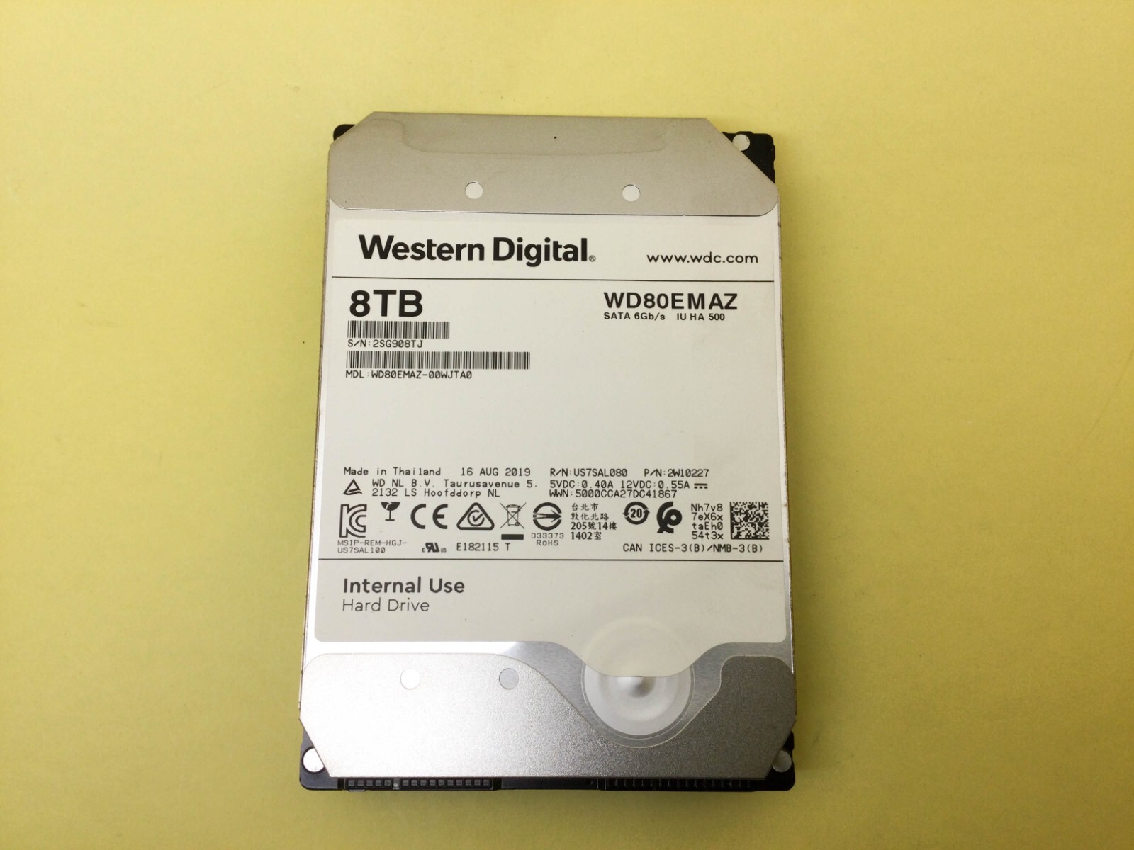 Western Digital 8TB 5400RPM SATA 6Gb/s 256MB 3.5″ Internal Hard Drive WD80EMAZ