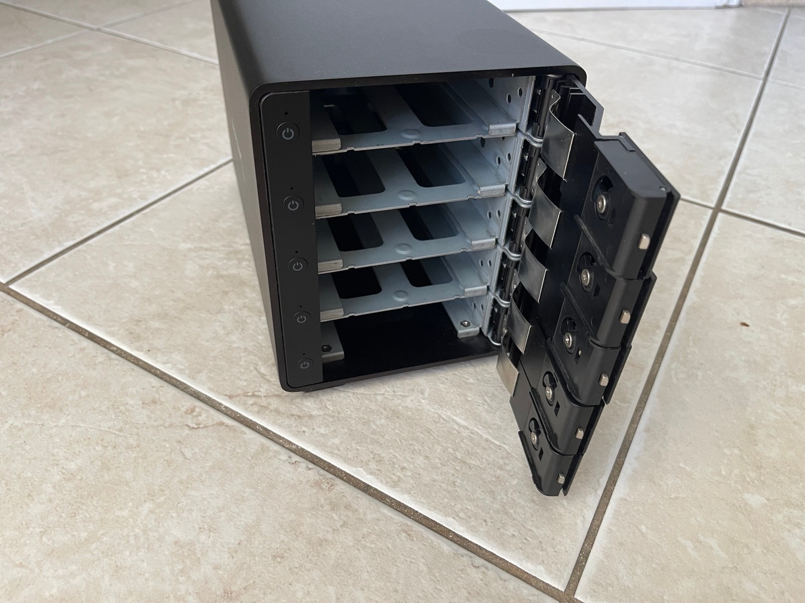 SABRENT 5-Bay USB 3.1 SATA Docking Station for 3.5” HDD