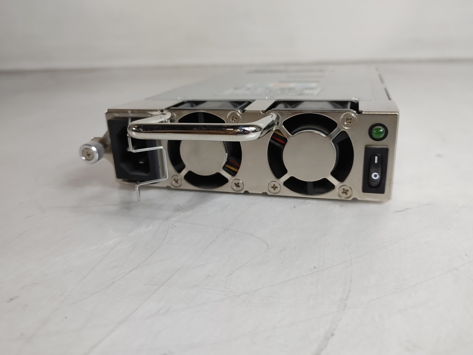 Zippy 650 W Hot Swap 1U Desktop Power Supply MRM-6650P-R