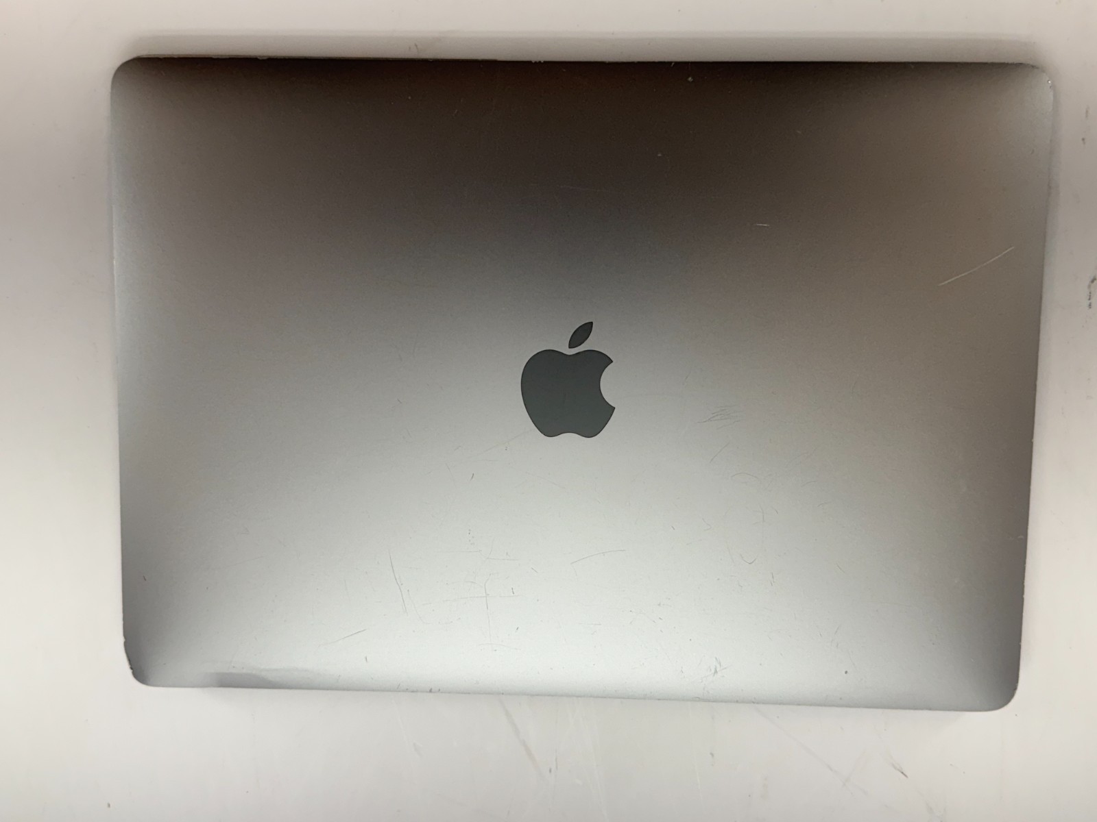 Apple 2020 MacBook Air M1 (7-Core GPU) 16GB RAM 256GB SSD – READ