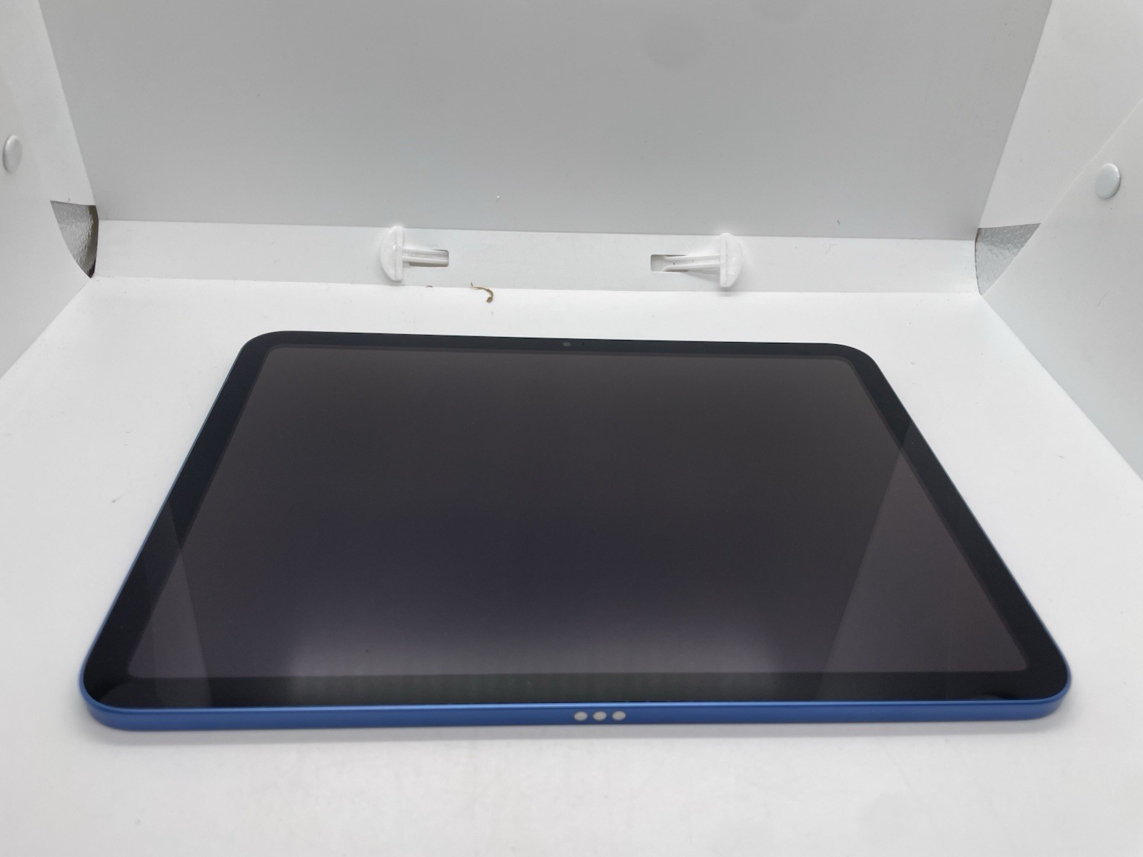PRTS/Repair ! Apple iPad (10th Generation) A2696 Unknown Storage Blue | WIFI