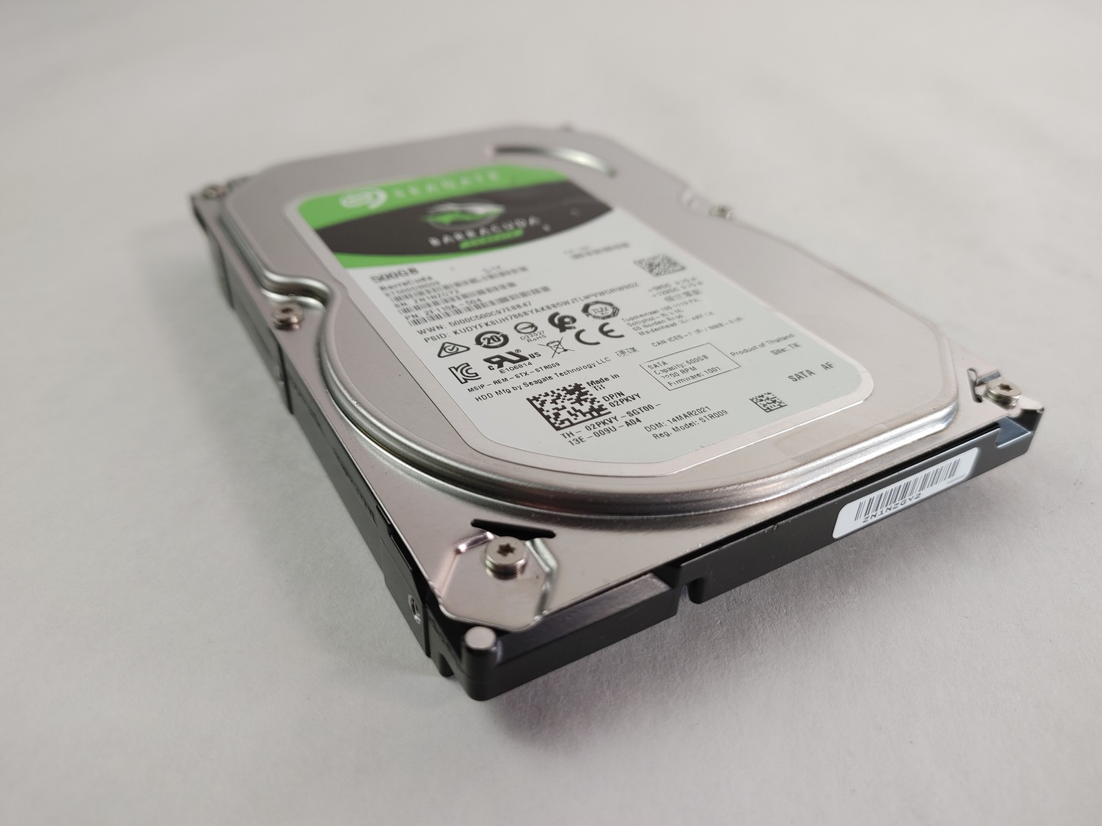 Seagate ST500DM009 BarraCuda 500 GB 3.5″ SATA III Desktop Hard Drive