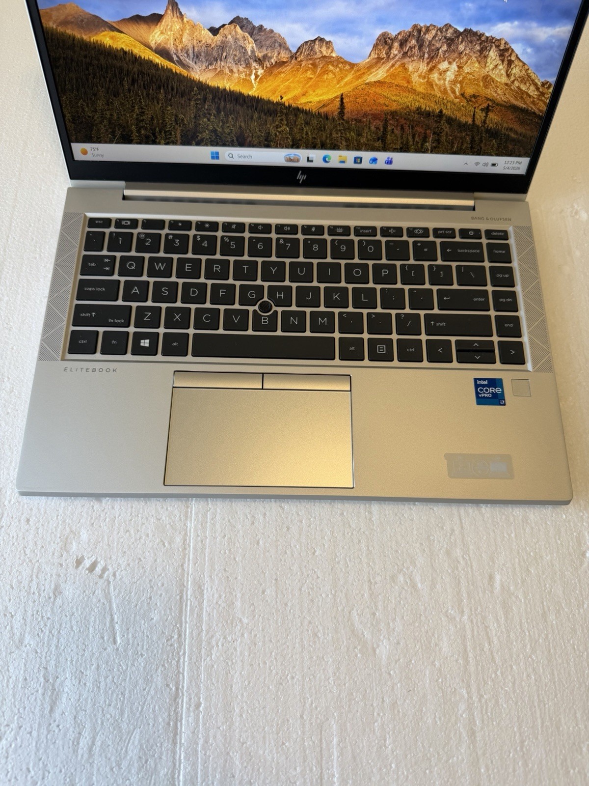 HP EliteBook 840 G8 Intel Core i7-1185G7 14″ 3.00GHz 32 GB 512 GB Windows 11 Pro