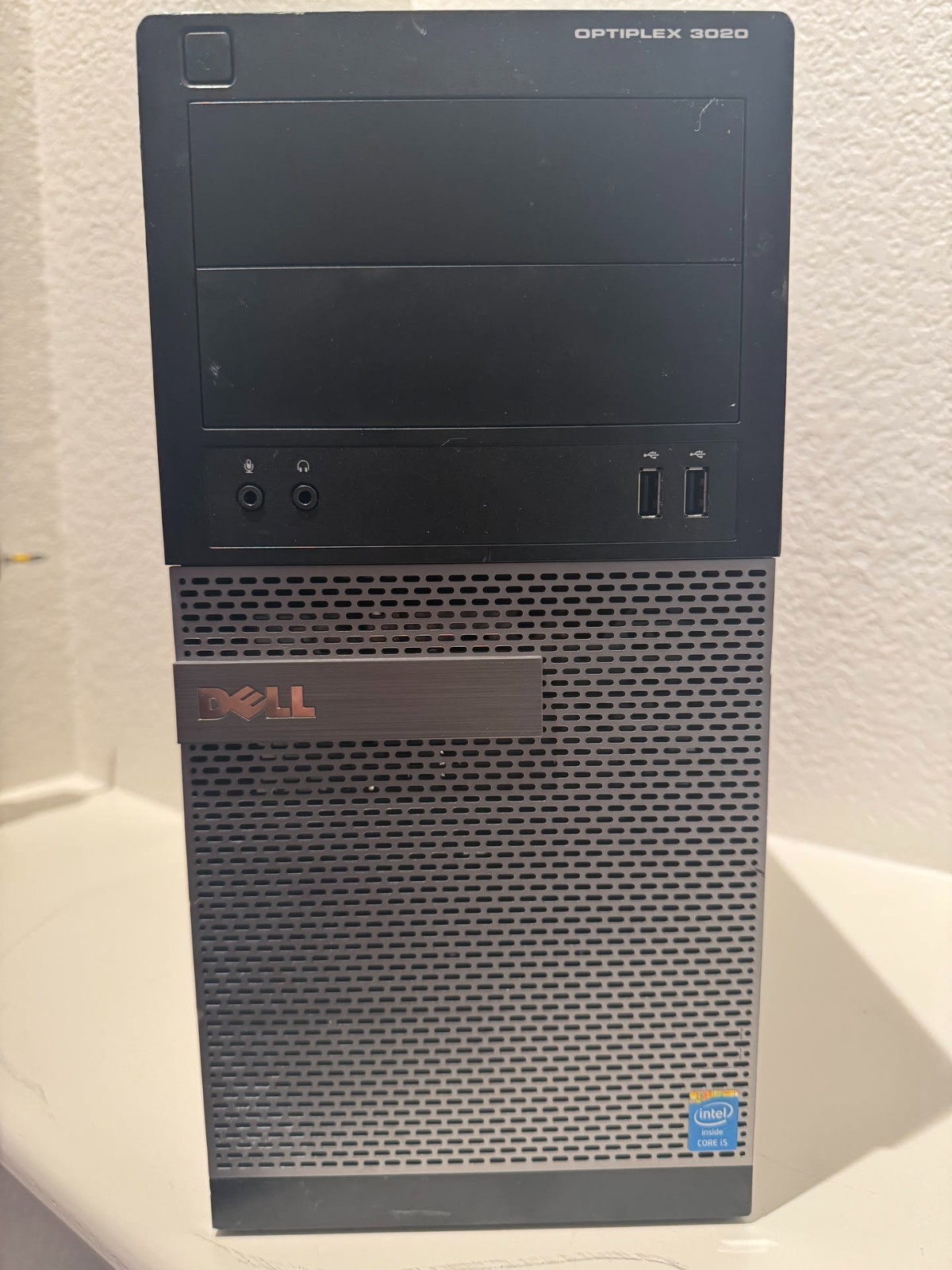 Dell OptiPlex 3020 MT Intel Core i5-4570 3.2GHz 8GB RAM No HDD No OS