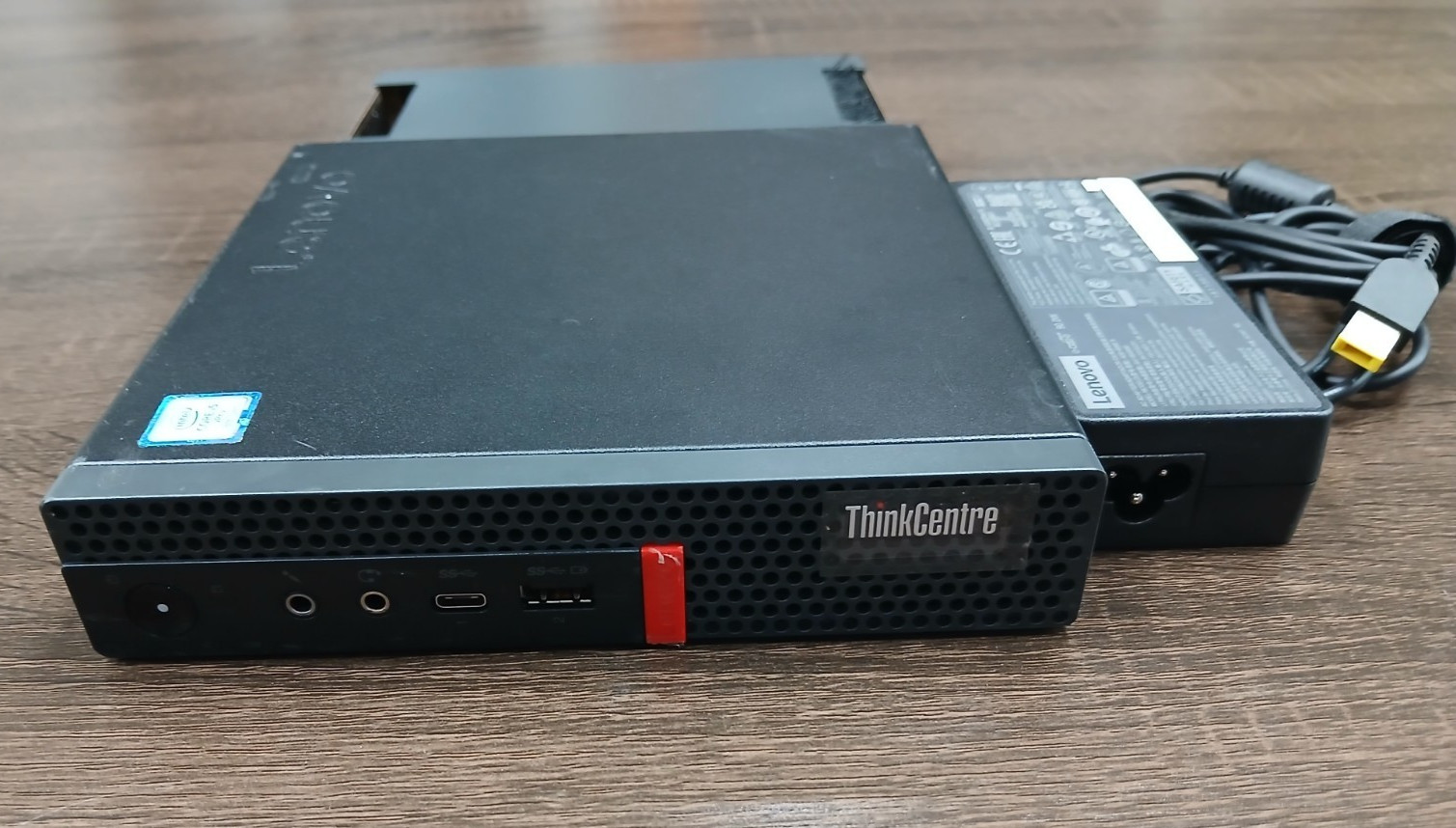 Lenovo Thinkcentre M920q Tiny PC Core i5-8500T 8GB RAM 256GB SSD SATA No WiFi
