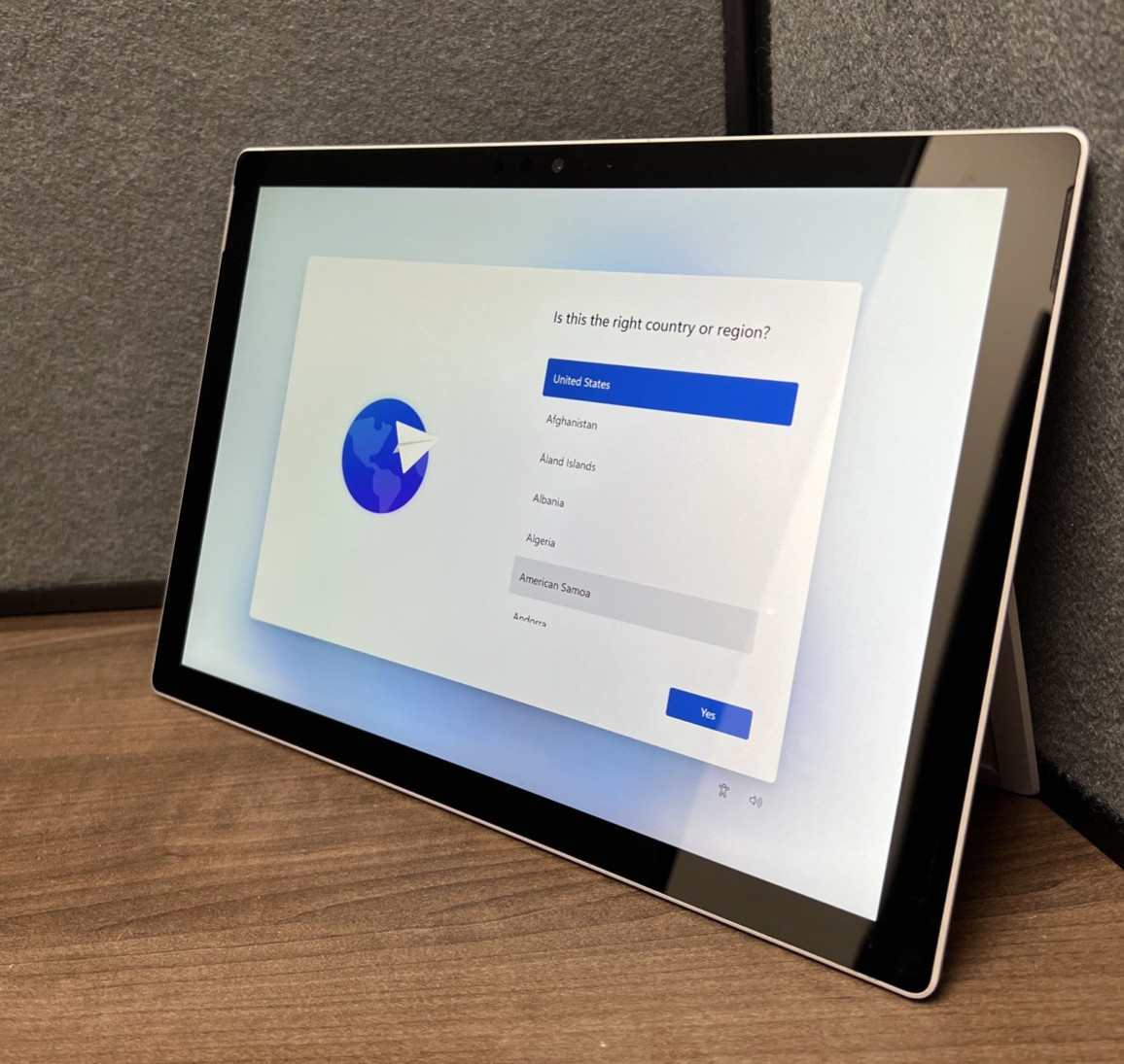 Microsoft Surface Pro 6 i5-8350U 8GB RAM 256GB SSD *read