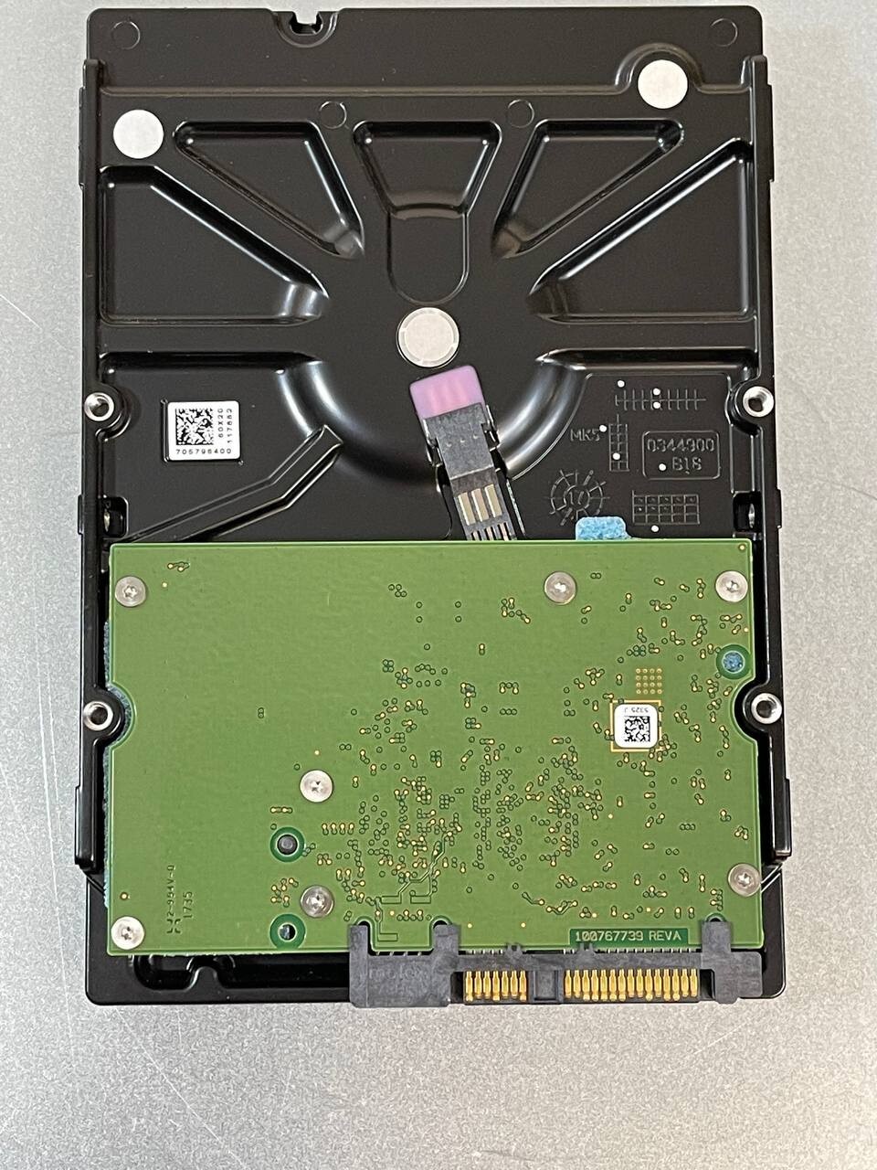 Seagate Hard Drive Exos 7E8 3TB 7200RPM 128MB SAS 12Gb/s 3.5 ST3000NM0035 HDD
