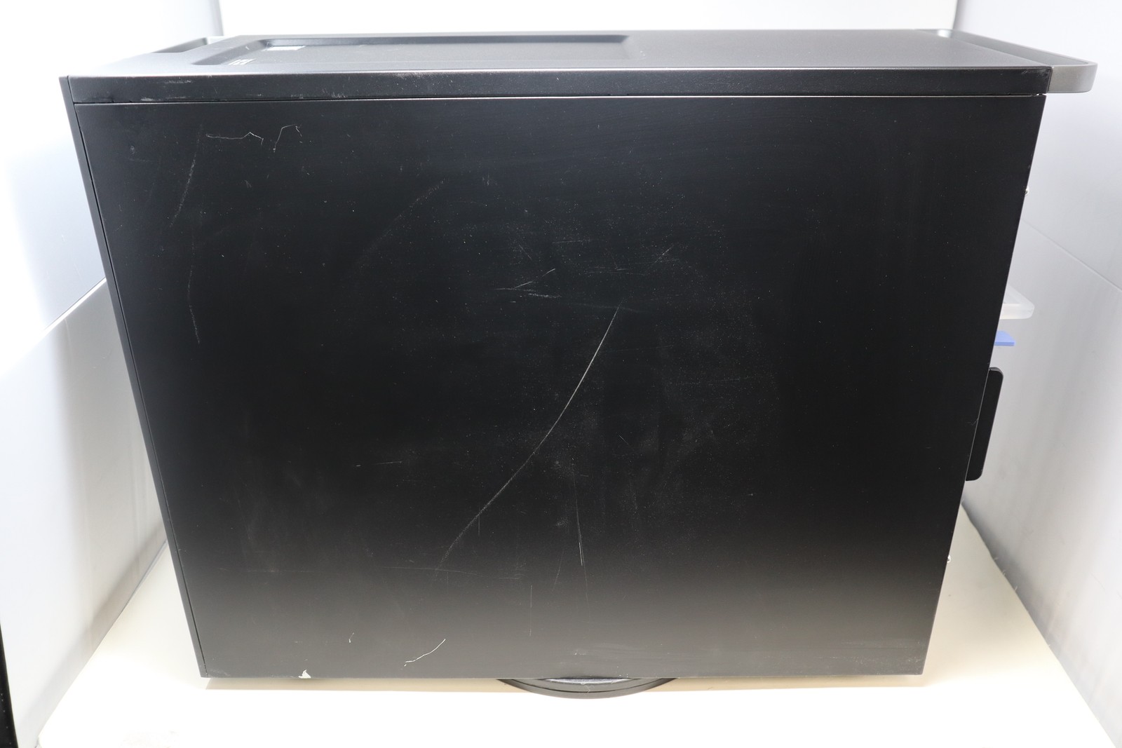 Dell Precision 7920 Desktop Intel Xeon Gold 6128 3.40GHz 32GB RAM No HDD No OS