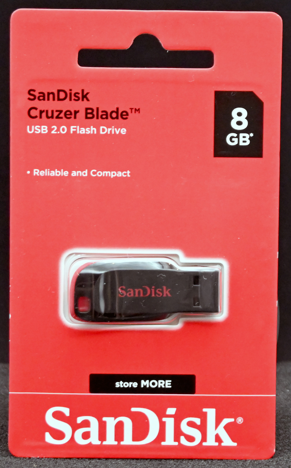 SanDisk Cruzer Blade 8GB USB 2.0 Flash Drive- SDCZ50-008G-B35